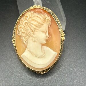 Vintage  Shell Cameo 14k Brooch Pendant R Faced 10.00 Grams Estate Find Signed